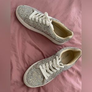 Betsy Johnson rhinestone shoes Sz 10